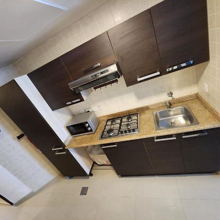 Furnished Studio Apartment Near Business Bay Metro Station Dubai Exterior foto