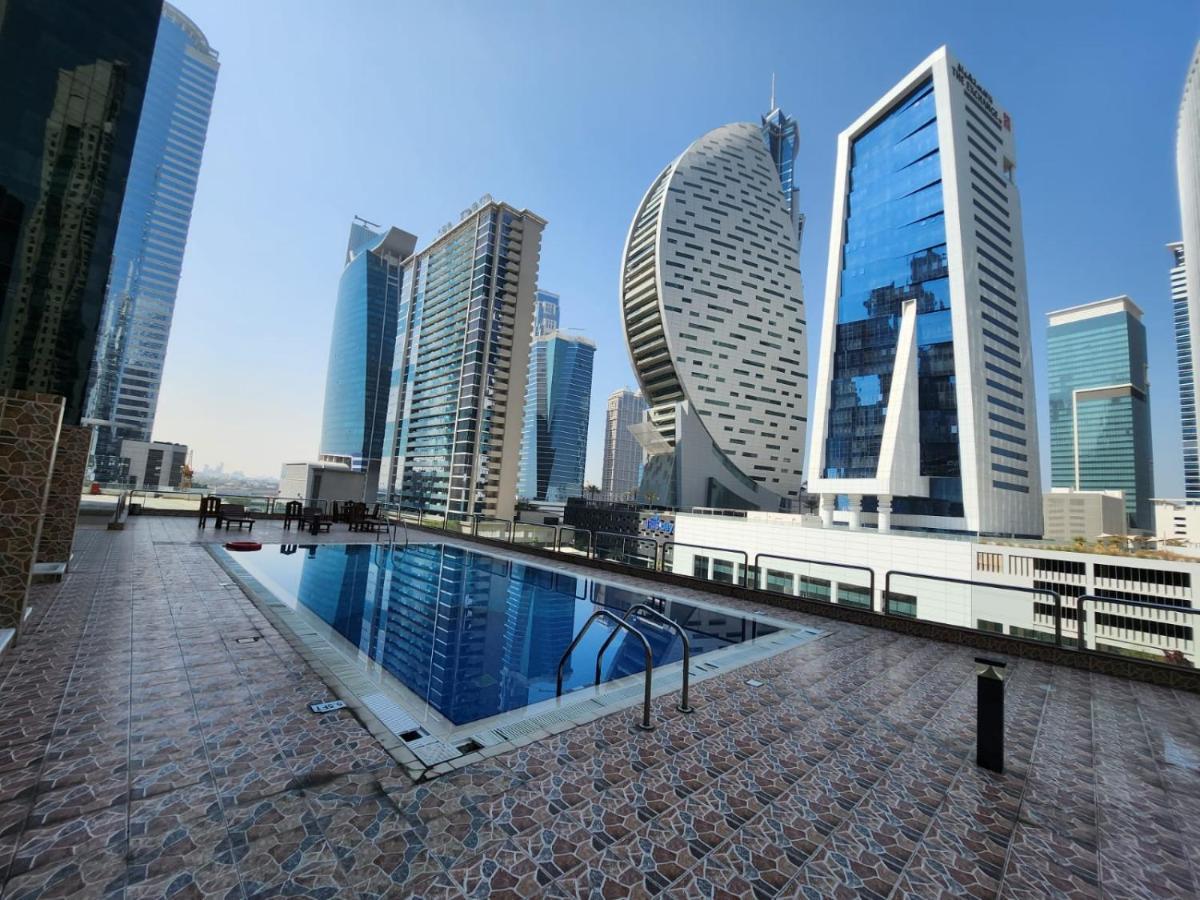 Furnished Studio Apartment Near Business Bay Metro Station Dubai Exterior foto